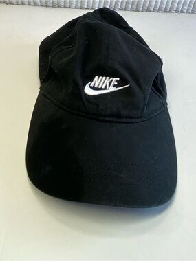 Nike Black Baseball Cap with White Swoosh Logo